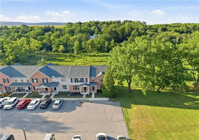2nd image of 7169 Logan Dr, New Tripoli, PA 18066 | MLS# 781107