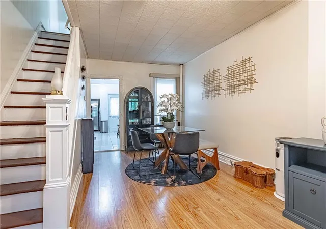 5th image of 532 N Front St, Allentown, PA 18102 | MLS# 781081