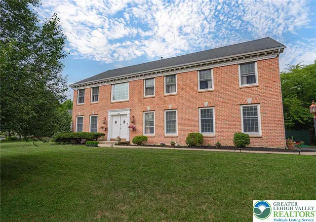 1st image of 4426 Susan Dr, Bethlehem, PA 18017 | MLS# 781324