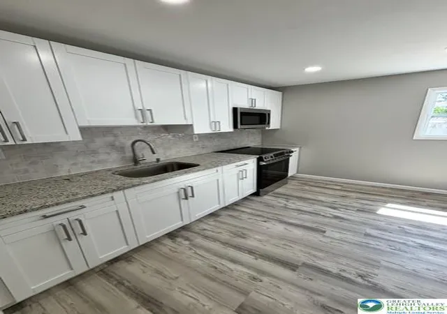 4th image of 2824 Arcadia Ave, Allentown City, PA 18103 | MLS# 781335