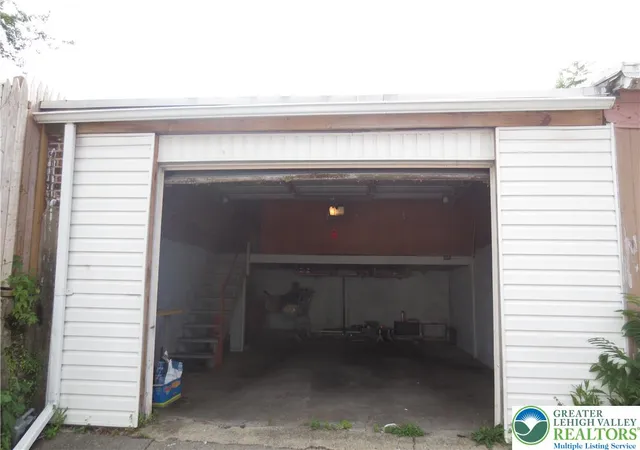 27th image of 451 N 4th St, Allentown, PA 18102 | MLS# 781367