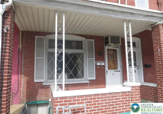 2nd image of 451 N 4th St, Allentown, PA 18102 | MLS# 781367