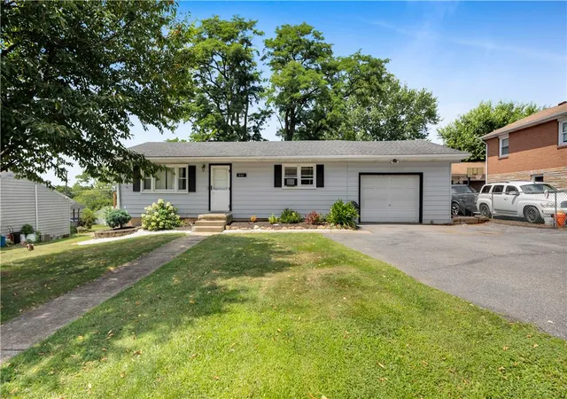 1st image of 2121 6th St, Bethlehem, PA 18020 | MLS# 781370