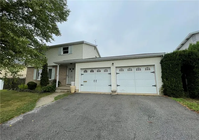 Photo 15 of Single family home for sale at 1320 Dalehurst Dr, Bethlehem, PA 18018 | MLS# 781193 | Listing updated on 2026-08-04