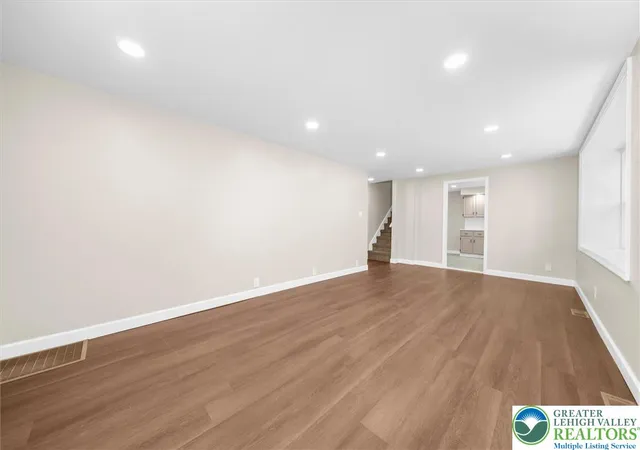 5th image of 82 White Oak Ln, Emmaus, PA 18049 | MLS# 781386