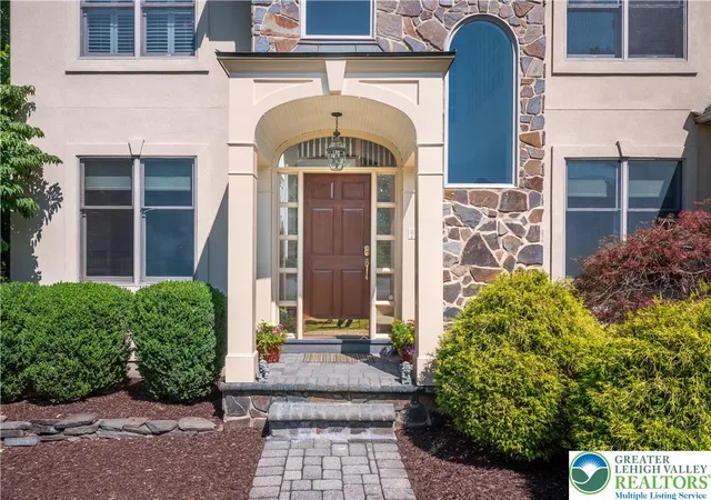 2nd image of 4807 Leeds Ct, Center Valley, PA 18034 | MLS# 781253