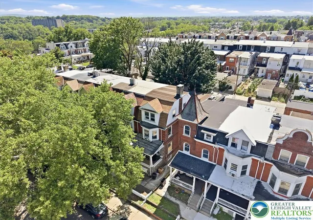 2nd image of 226 S Madison St, Allentown, PA 18102 | MLS# 781392