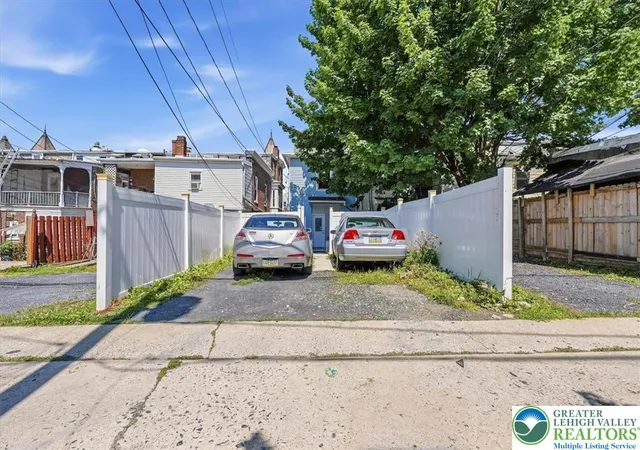 4th image of 226 S Madison St, Allentown, PA 18102 | MLS# 781392