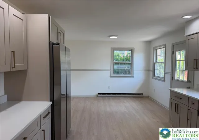 4th image of 2548 28Th St Sw, Allentown, PA 18103 | MLS# 781411
