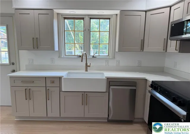 5th image of 2548 28Th St Sw, Allentown, PA 18103 | MLS# 781411