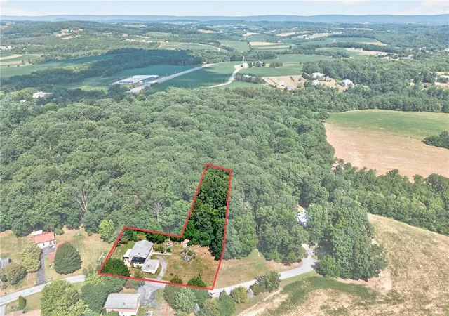 36th image of 2944 Edgewood Ct, Orefield, PA 18069 | MLS# 781274