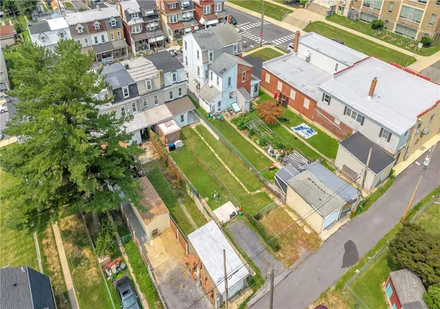 4th image of 326 E Union St, Allentown, PA 18109 | MLS# 781194