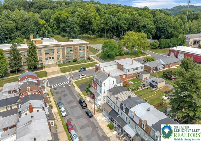 5th image of 326 E Union St, Allentown, PA 18109 | MLS# 781194