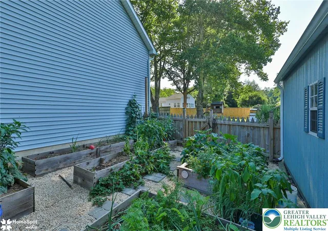 62nd image of 132 E Landis St, Coopersburg, PA 18036 | MLS# 780703