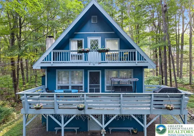 1st image of 107 W Creek View Dr, Gouldsboro, PA 18424 | MLS# 781432