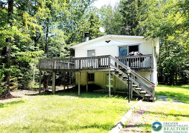 Photo 1 of Single family home for sale at 5111 Eagle Pl, Pocono Summit, PA 18346 | MLS# 781441 | Listing updated on 2026-07-28