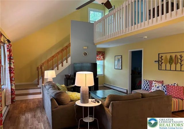 Photo 4 of Sale Pending at 1281 N Rocky Mountain Rd, Effort, PA 18330 | MLS# 781476 | Listing updated on 2026-07-30