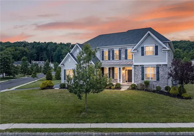 1st image of 6155 Blue Belle Dr, Upper Saucon Twp, PA 18034 | MLS# 781401