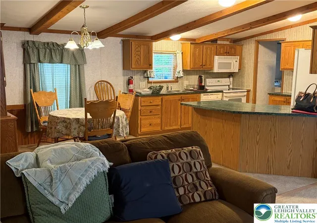 5th image of 217 Hope Dr, West Penn Twp, PA 17960 | MLS# 781497
