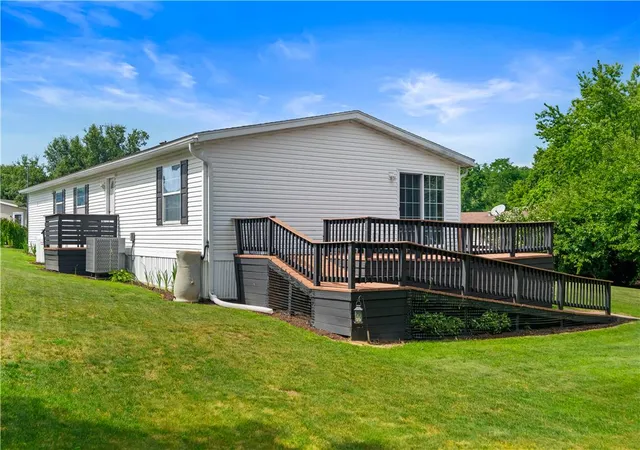 3rd image of 5 Pheasant Dr, Kutztown, PA 19530 | MLS# 781454