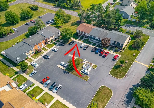 5th image of 13 Lexington Ct, Easton, PA 18040 | MLS# 781451