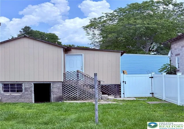 4th image of 185 W 27Th St, Northampton, PA 18067 | MLS# 781315