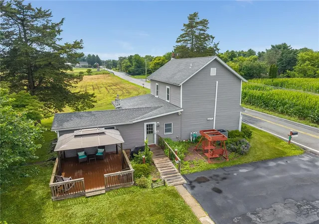 2nd image of 4831 Steuben Rd, Lower Nazareth Twp, PA 18064 | MLS# 781385