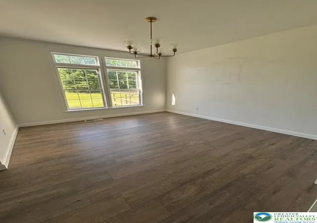 5th image of 4104 Brookside Ct, West Brunswick Twp, PA 17961 | MLS# 781621
