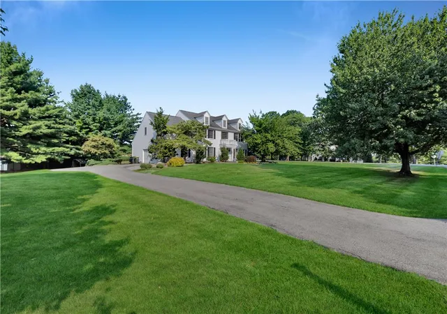 2nd image of 8348 Pheasant, Upper Macungie Twp, PA 18051 | MLS# 781482