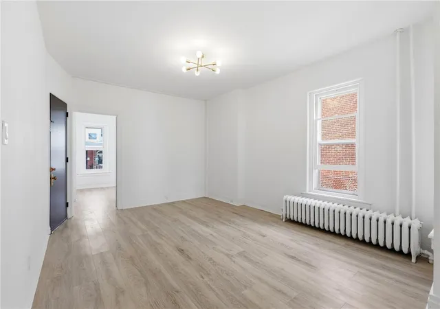 Listing Photo 4 - Condo for sale in building located at 225 N Fulton St, Allentown, PA 18102