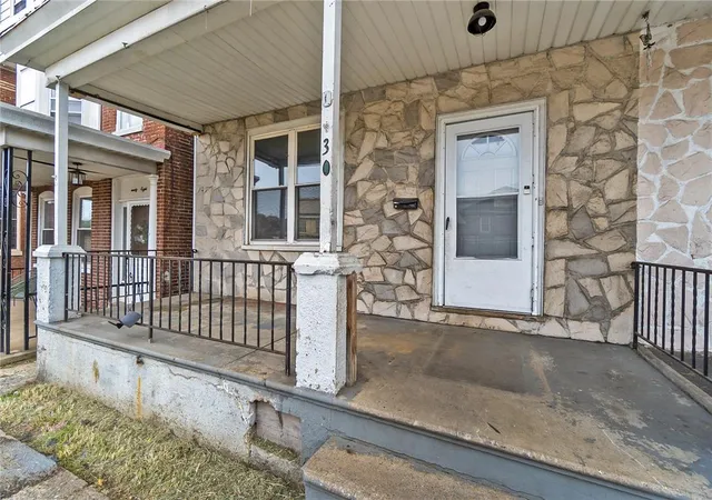 2nd image of 30 N 10th St, Easton, PA 18042 | MLS# 781571
