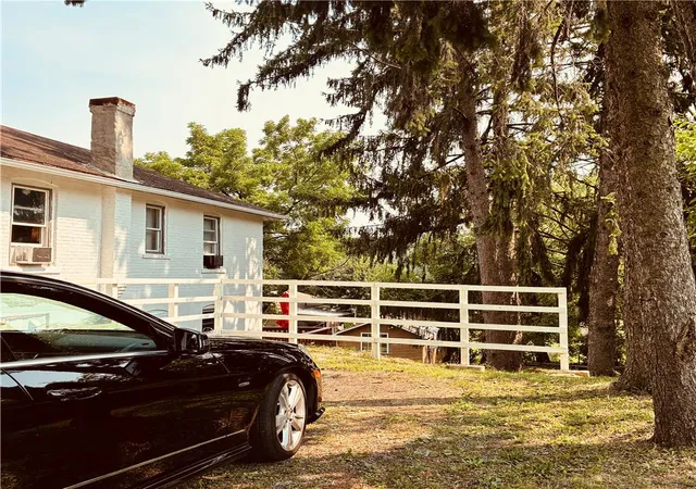 Photo 4 of House for sale at 1132 Susquehanna St E, Allentown, PA 18103 | MLS# 781658 | Listing updated on 2026-07-31