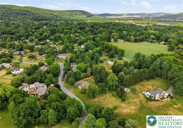 93rd image of 1553 Surrey Rd, Bethlehem City, PA 18015 | MLS# 781492
