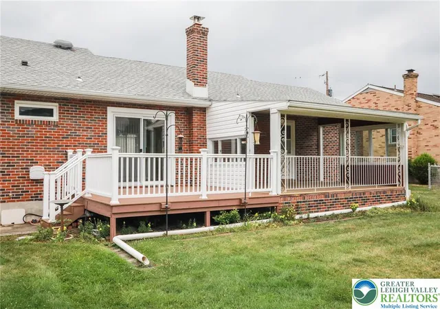 3rd image of 632 W Greenleaf St, Emmaus Boro, PA 18049 | MLS# 781579