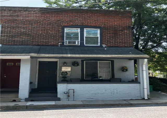 1st image of 10 S Brook St, Allentown City, PA 18109 | MLS# 781564