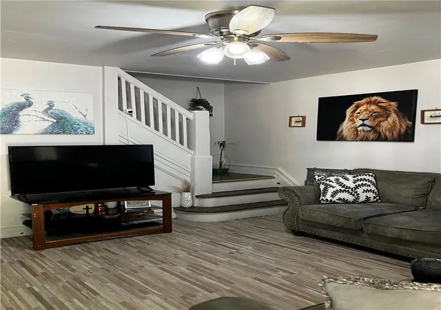 2nd image of 10 S Brook St, Allentown City, PA 18109 | MLS# 781564