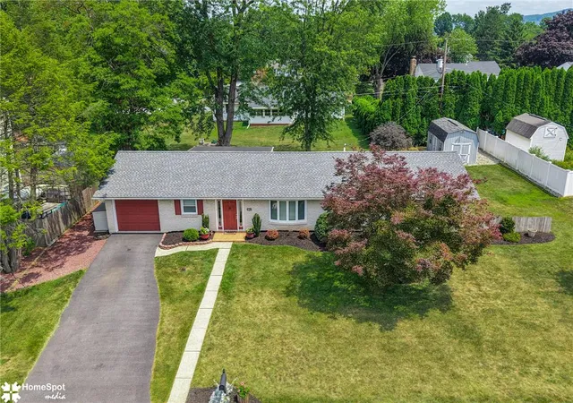 4th image of 2140 13Th St, Bethlehem City, PA 18020 | MLS# 781619