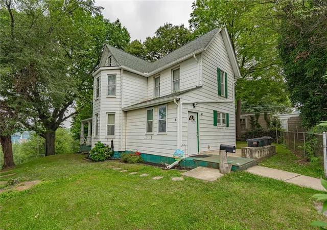 2nd image of 111 Lachenour Ave, Easton, PA 18042 | MLS# 780321