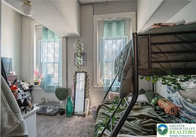Listing Photo 2 - Condo for sale in building located at 662 Main St, Slatington, PA 18080 - Unit #