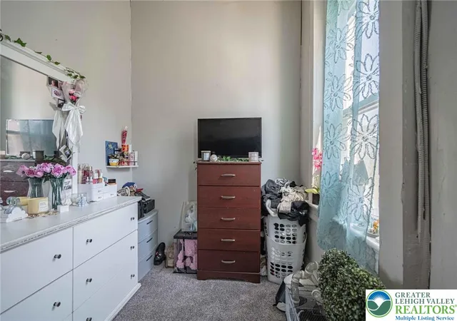 28th image of 662 Main St, Slatington, PA 18080 | MLS# 781710