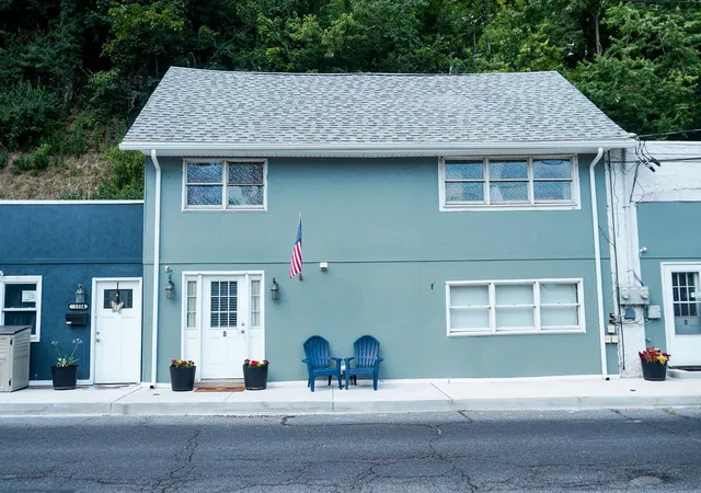2nd image of 155 Bushkill Dr, Easton, PA 18042 | MLS# 781705