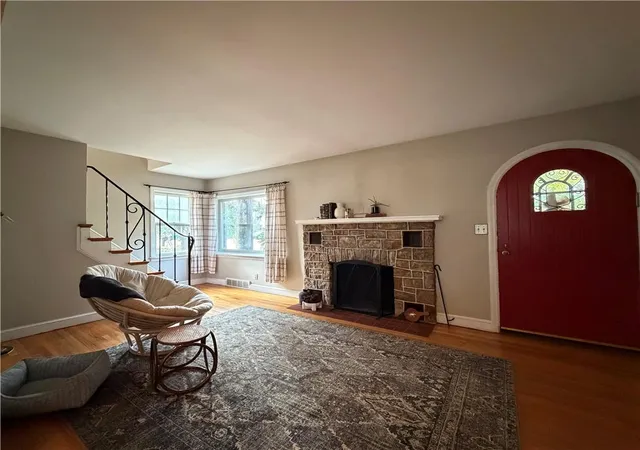 2nd image of 2714 Broad St, Easton, PA 18045 | MLS# 781573