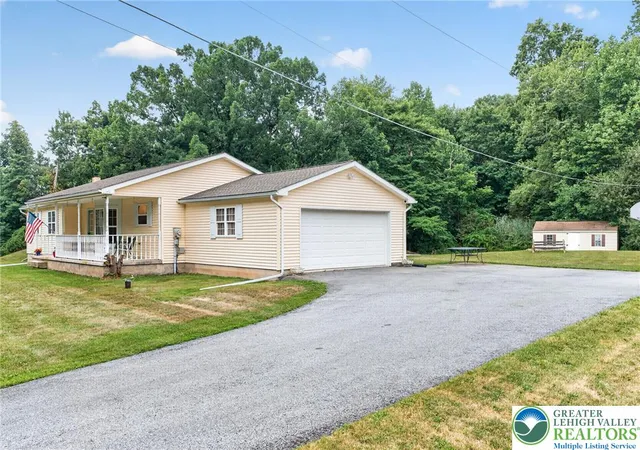 5th image of 8650 Ulrich Rd, Germansville, PA 18053 | MLS# 781690