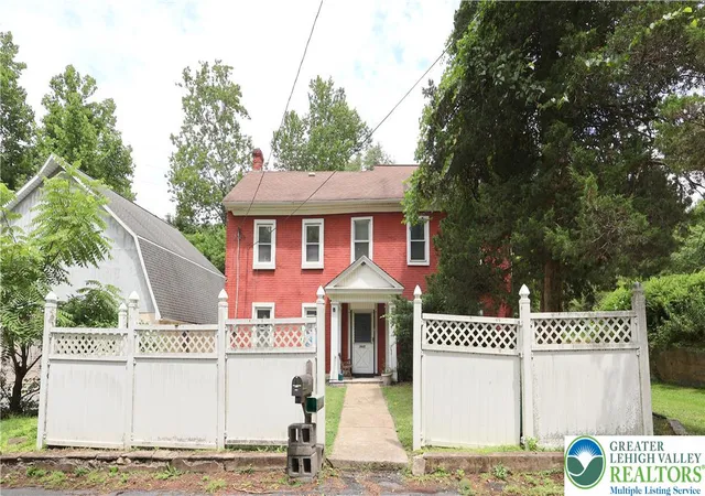 1st image of 3845 Wilson Ave, Bethlehem Twp, PA 18020 | MLS# 781626