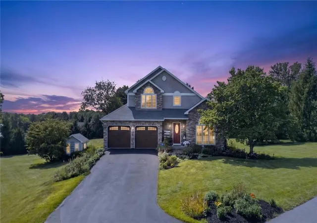 2nd image of 6467 Abbey Rd, Wind Gap, PA 18091 | MLS# 781664
