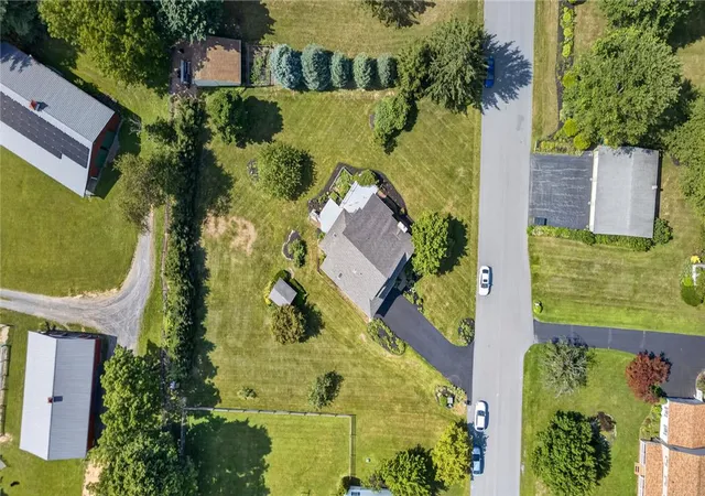 4th image of 6467 Abbey Rd, Wind Gap, PA 18091 | MLS# 781664