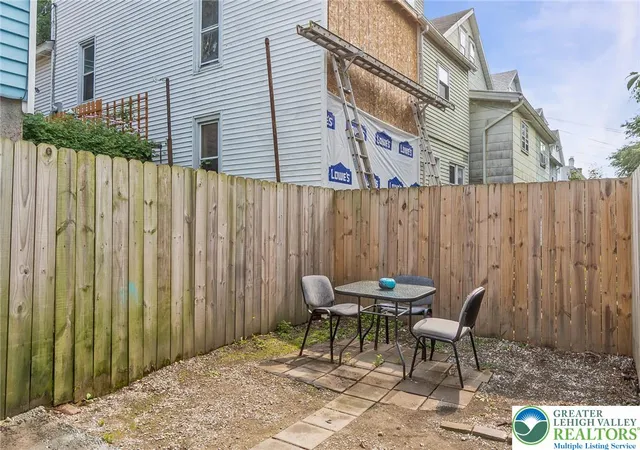 17th image of 44 Jones St, Lansford, PA 18232 | MLS# 781779