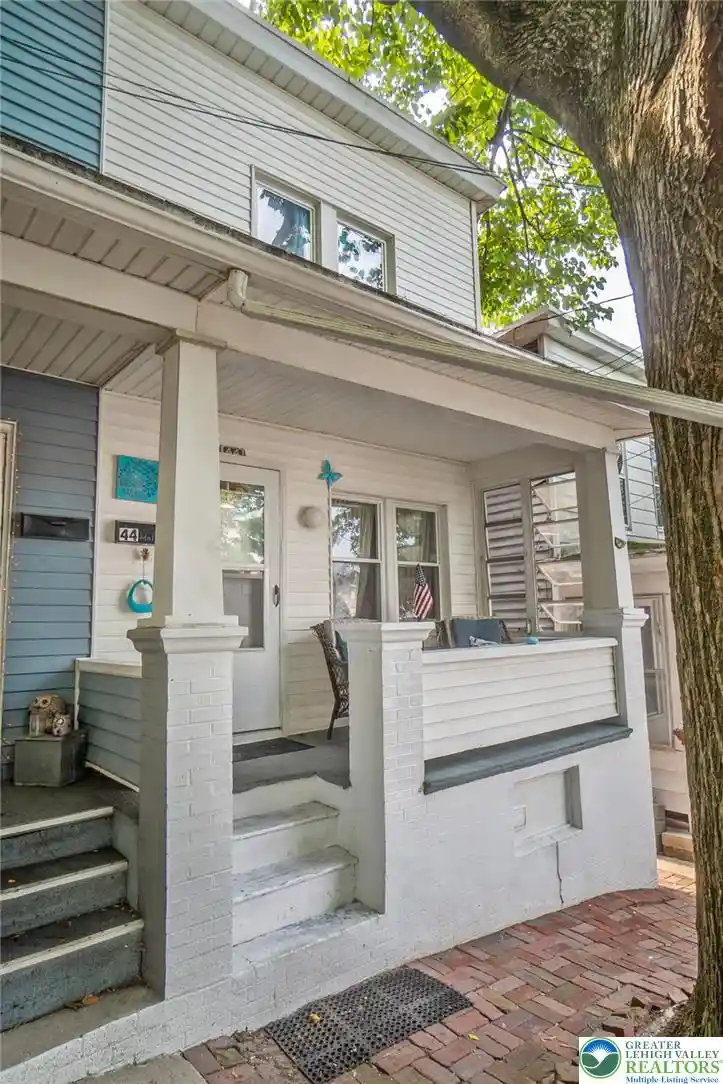 Photo 1 of Single family home for sale at 44 Jones St, Lansford, PA 18232 | MLS# 781779 | Listing updated on 2026-10-19