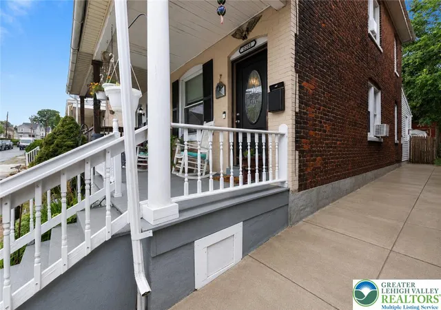 3rd image of 2202 Forest St, Easton, PA 18042 | MLS# 781758