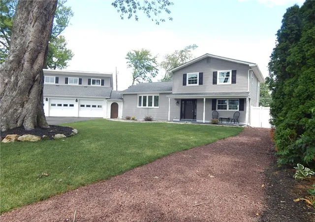 3rd image of 5833 Hill Dr, Upper Macungie Twp, PA 18104 | MLS# 781797